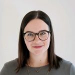 Porträtfoto von Laura Peters, Ansprechpartnerin beim Unternehmen Otto Chemie
